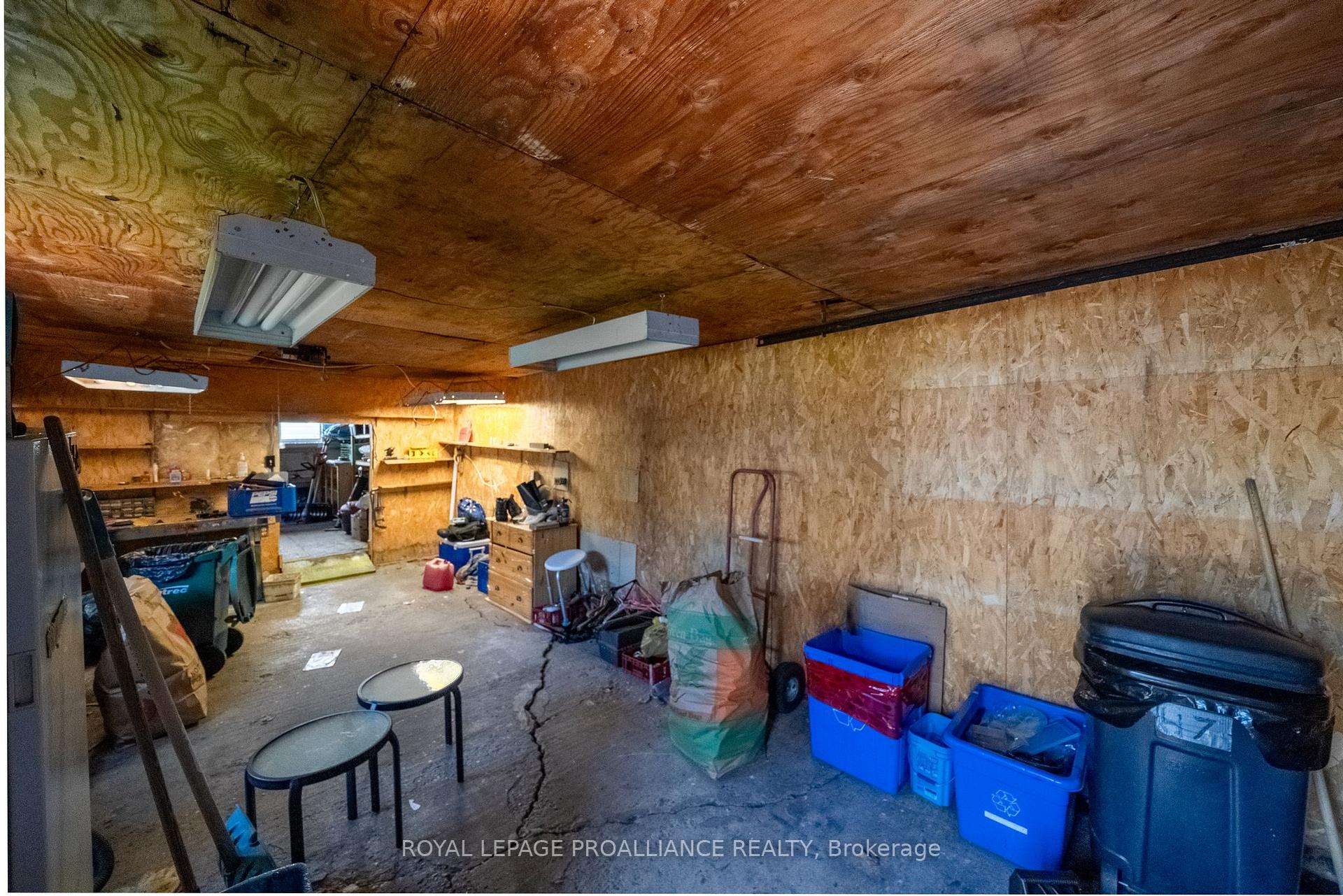 Photo 25 of 47 Orchard Drive, Belleville, Belleville Ward — HOMEH