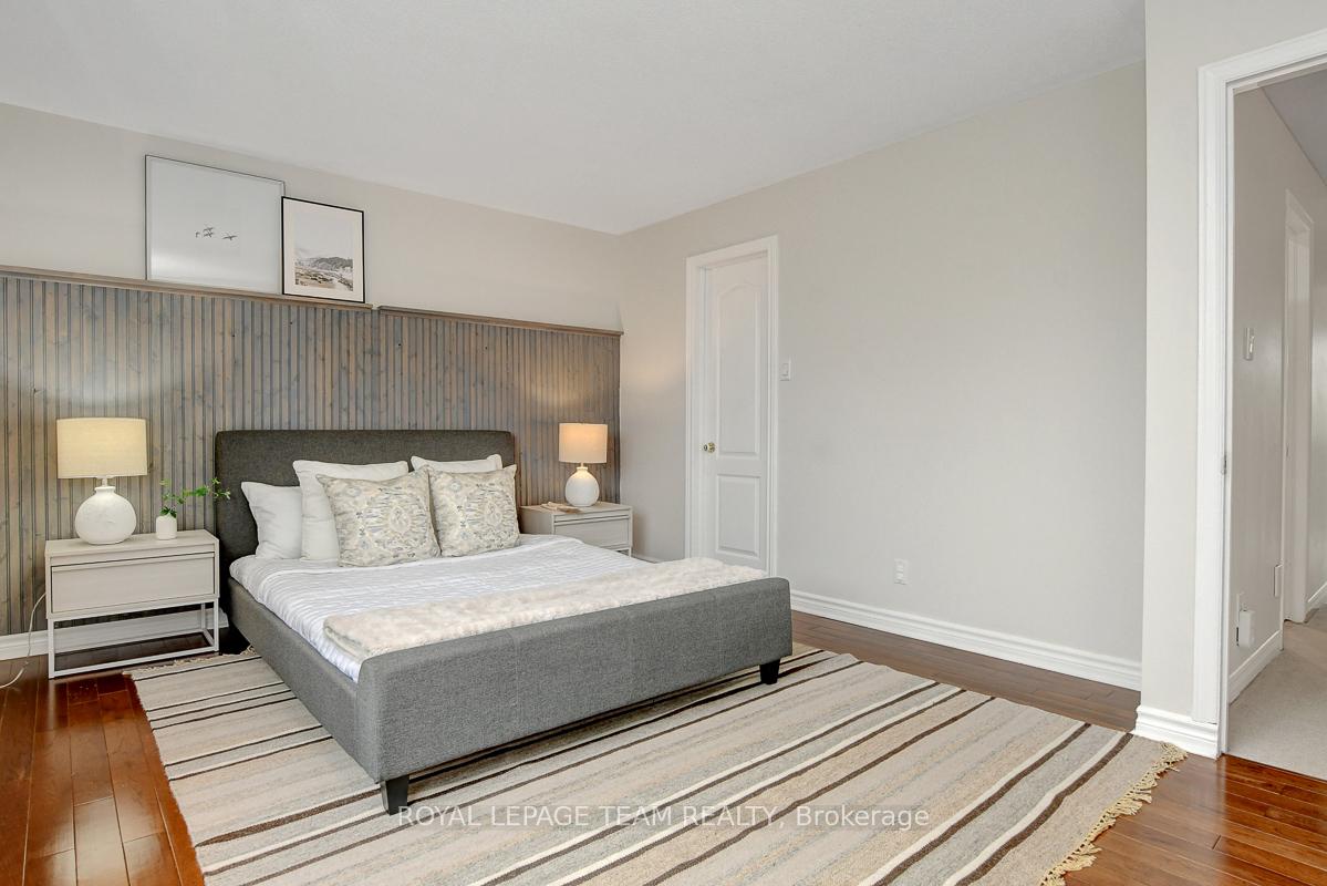 Photo 20 of 25 Sarrazin Way, Ottawa, Barrhaven - Cedargrove/Fraserdale — HOMEH