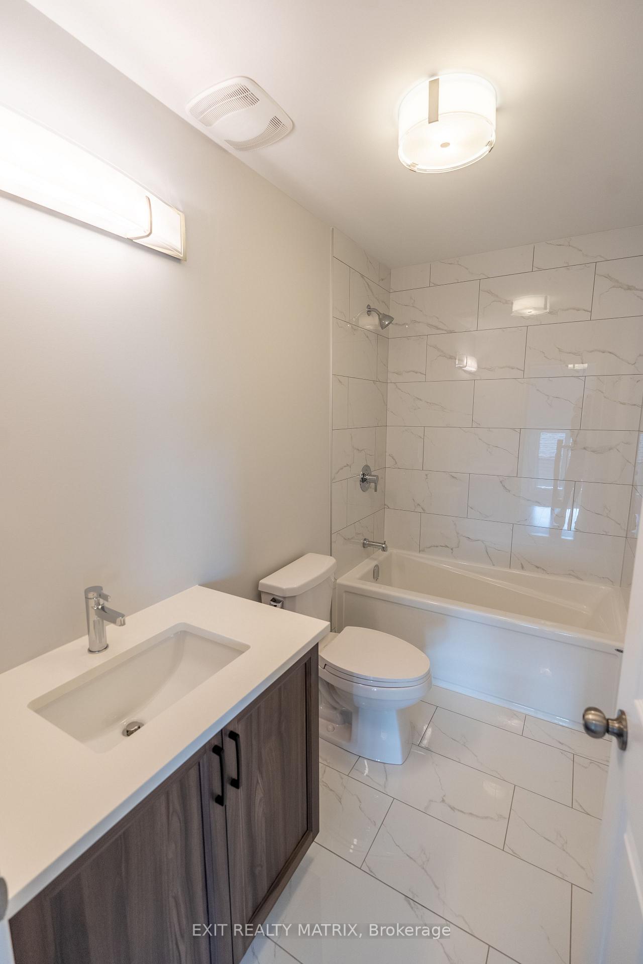 Photo 15 of 724 Walton Street, Cornwall — HOMEH