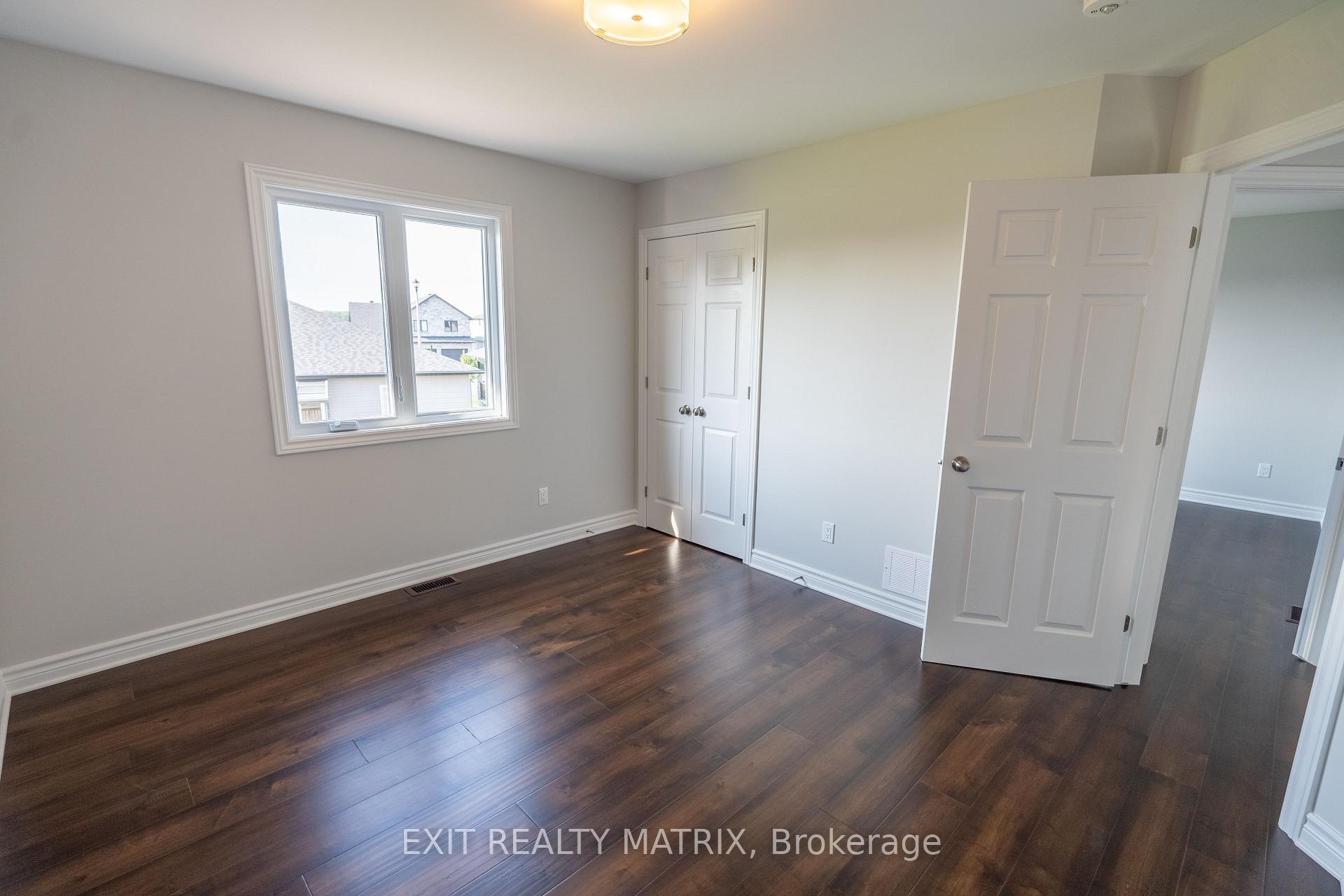 Photo 24 of 724 Walton Street, Cornwall — HOMEH