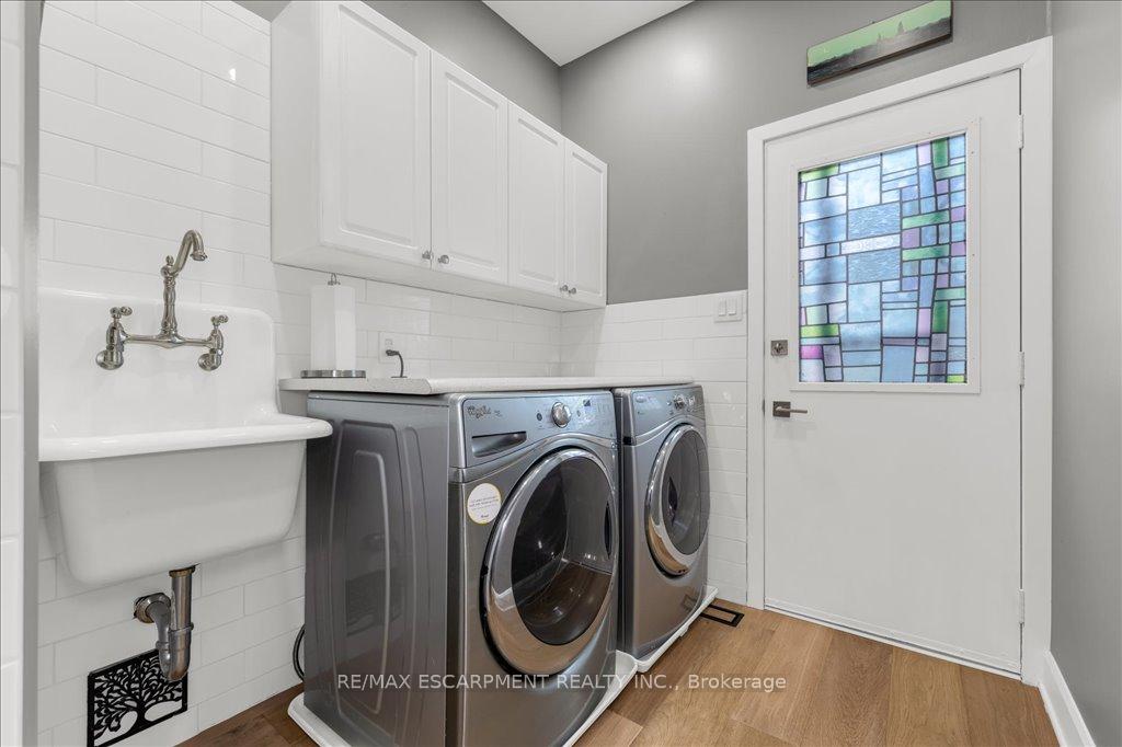 Photo 15 of 19 Bal Harbour Drive, Grimsby, Grimsby Beach — HOMEH