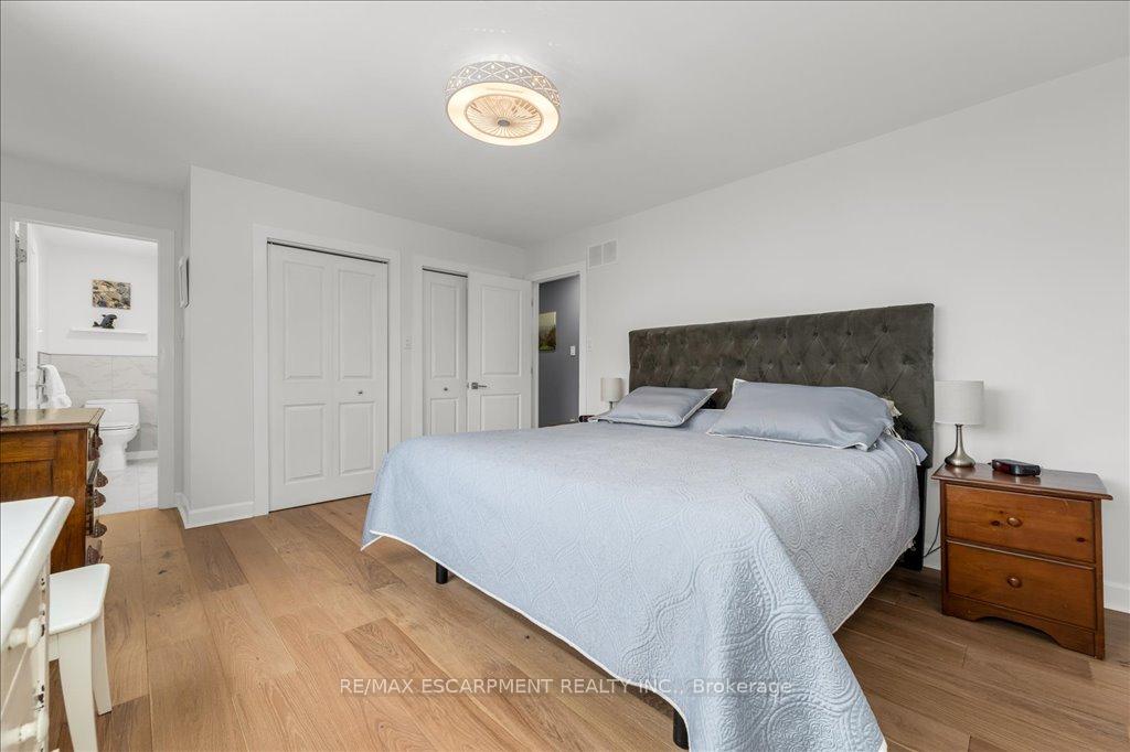 Photo 23 of 19 Bal Harbour Drive, Grimsby, Grimsby Beach — HOMEH