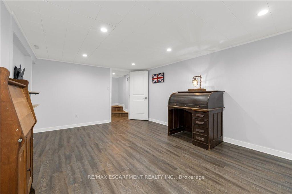 Photo 27 of 19 Bal Harbour Drive, Grimsby, Grimsby Beach — HOMEH