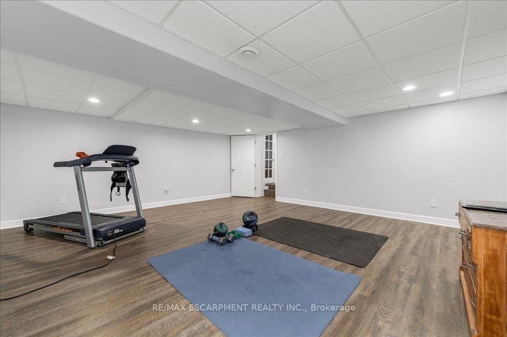 Photo 31 of 19 Bal Harbour Drive, Grimsby, Grimsby Beach — HOMEH