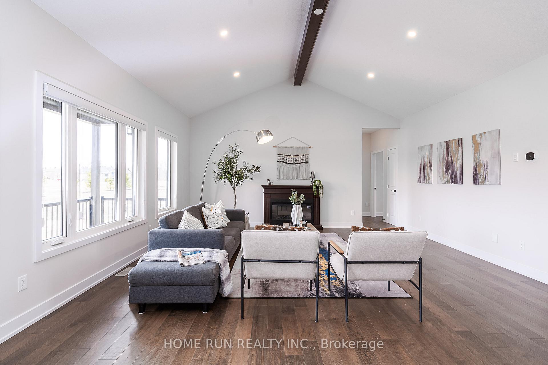 Photo 22 of 212 Summerview Terrace, Ottawa, Greely — HOMEH