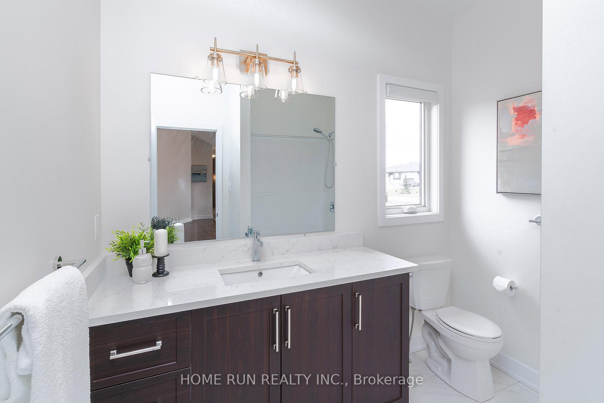 Photo 23 of 212 Summerview Terrace, Ottawa, Greely — HOMEH