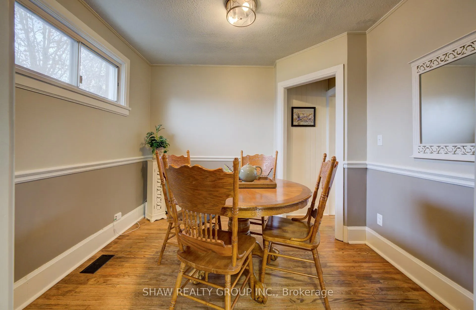 Photo 24 of 195 Edinburgh Road N, Guelph, Downtown — HOMEH
