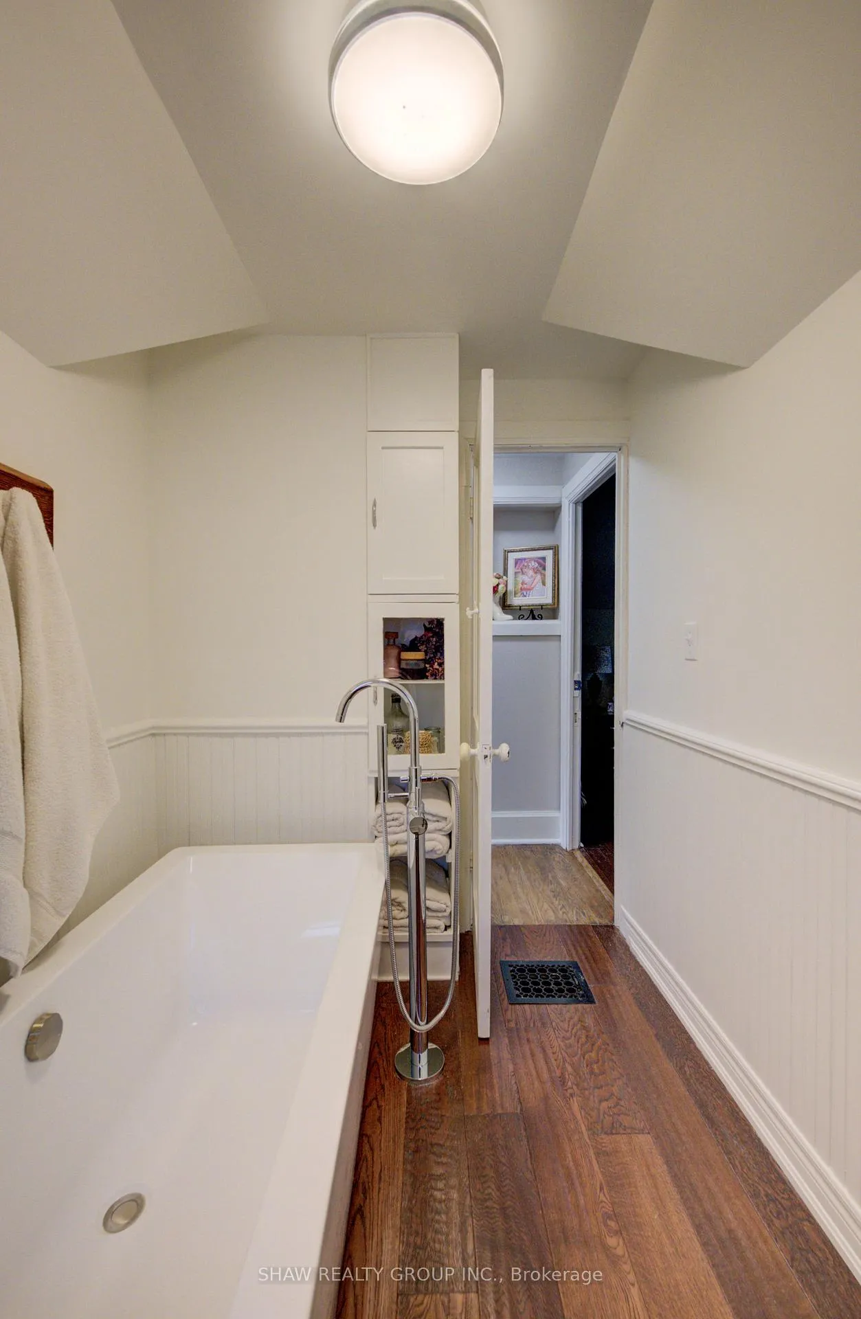 Photo 60 of 195 Edinburgh Road N, Guelph, Downtown — HOMEH