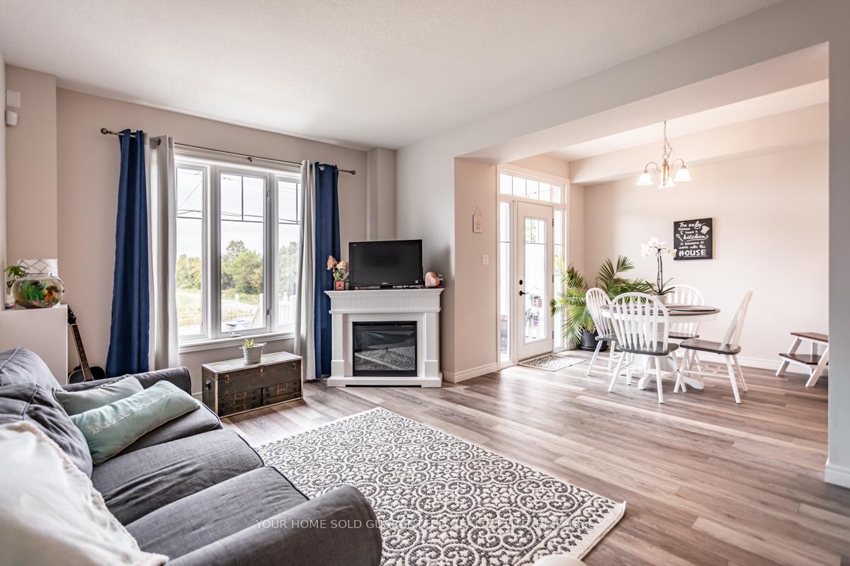 Photo 8 of 120 Dunrobin Lane, Grimsby, Grimsby Beach — HOMEH