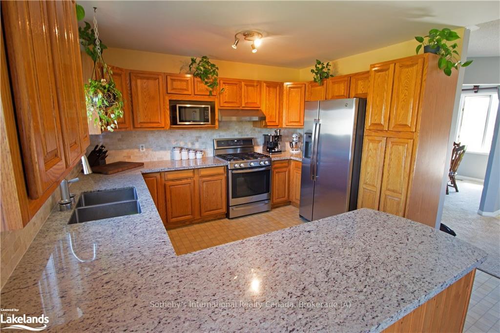 Photo 7 of 20 Wagner Road, Clearview, Nottawa — HOMEH