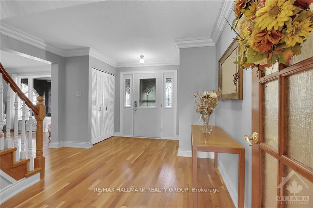 Photo 4 of 17 Grouse Avenue, Ottawa, Barrhaven - Knollsbrook — HOMEH