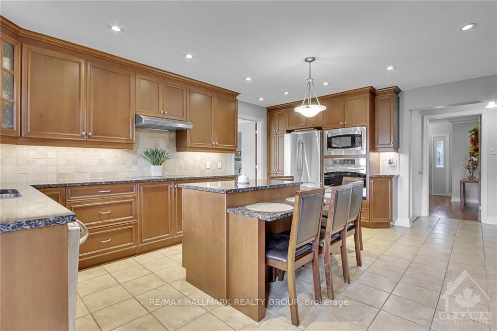Photo 5 of 17 Grouse Avenue, Ottawa, Barrhaven - Knollsbrook — HOMEH