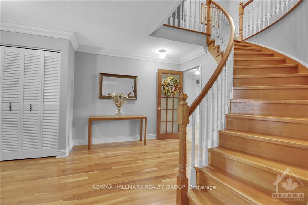 Photo 12 of 17 Grouse Avenue, Ottawa, Barrhaven - Knollsbrook — HOMEH