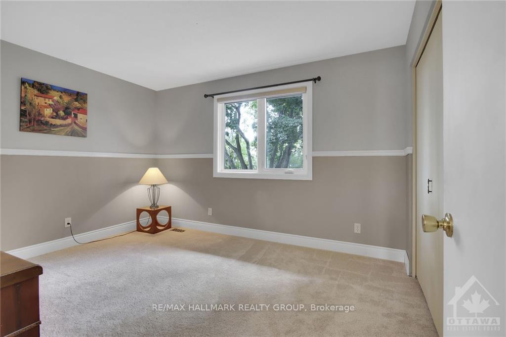 Photo 16 of 17 Grouse Avenue, Ottawa, Barrhaven - Knollsbrook — HOMEH