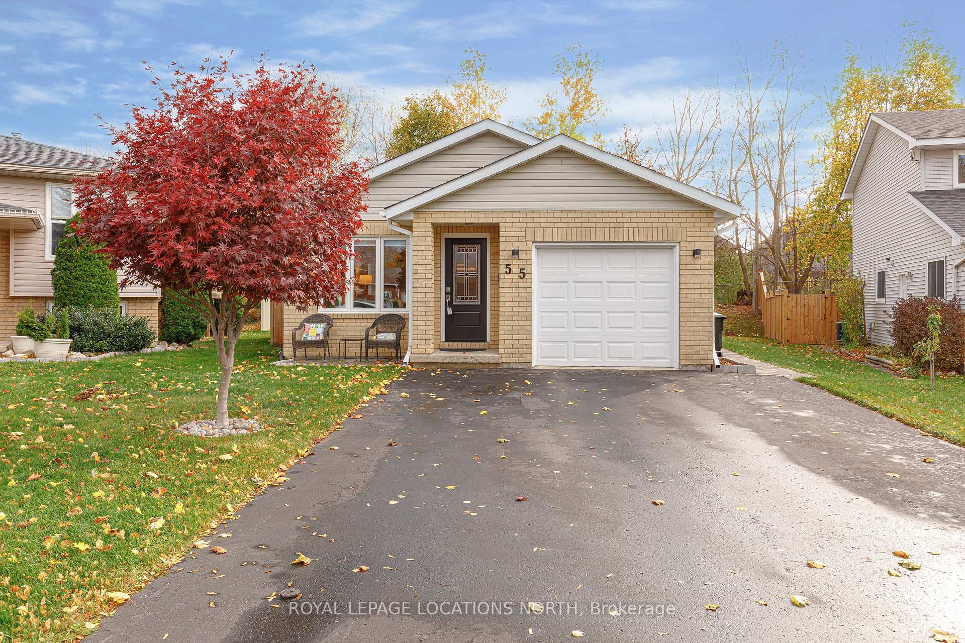 Photo 3 of 55 Dillon Drive, Collingwood — HOMEH