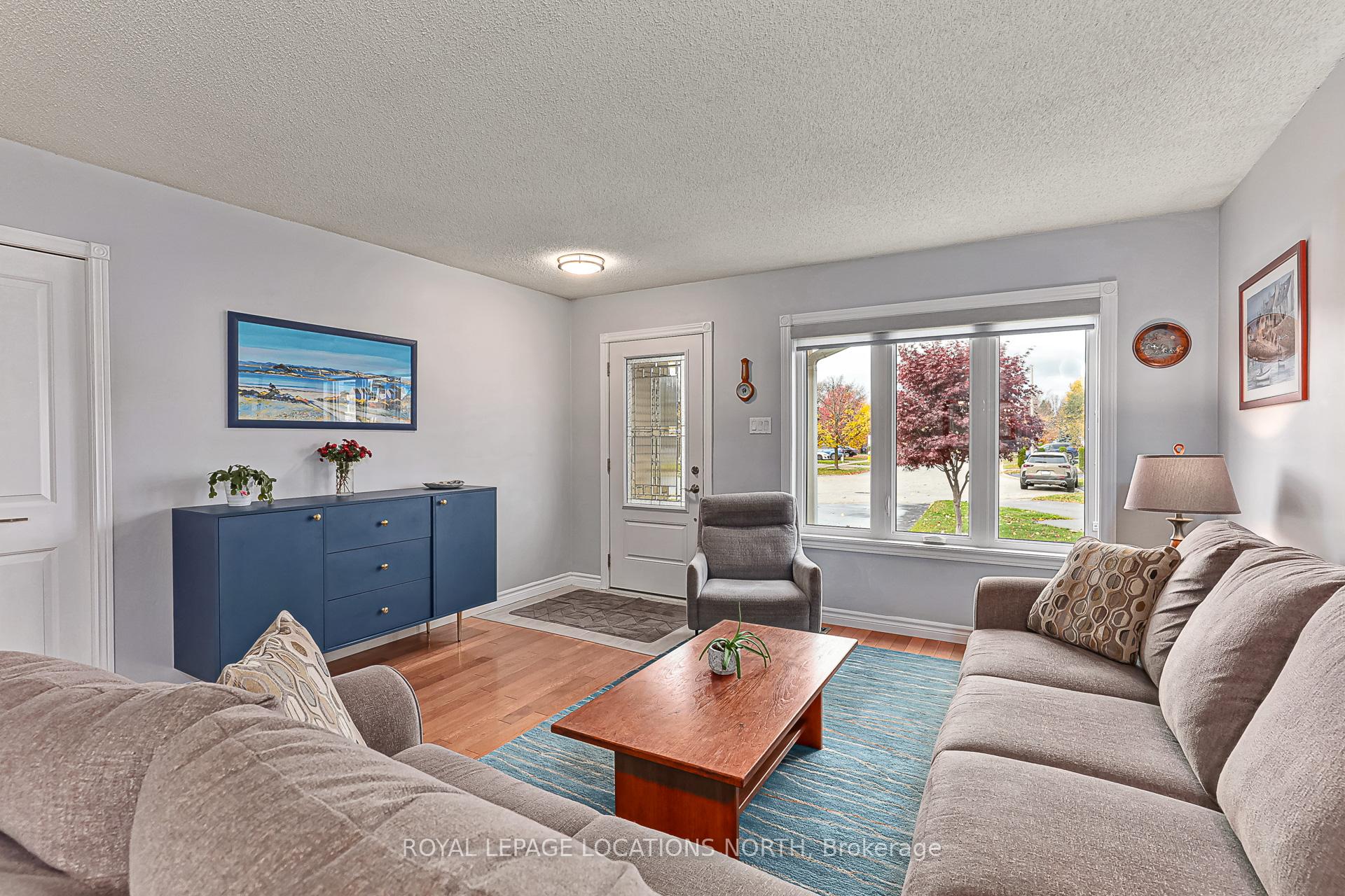 Photo 7 of 55 Dillon Drive, Collingwood — HOMEH