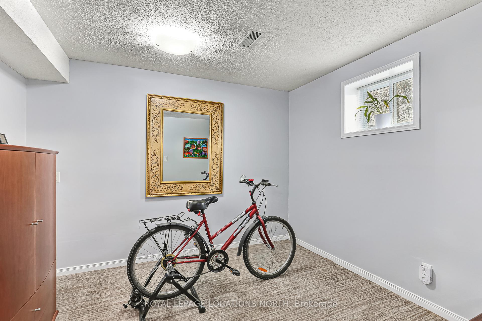 Photo 25 of 55 Dillon Drive, Collingwood — HOMEH
