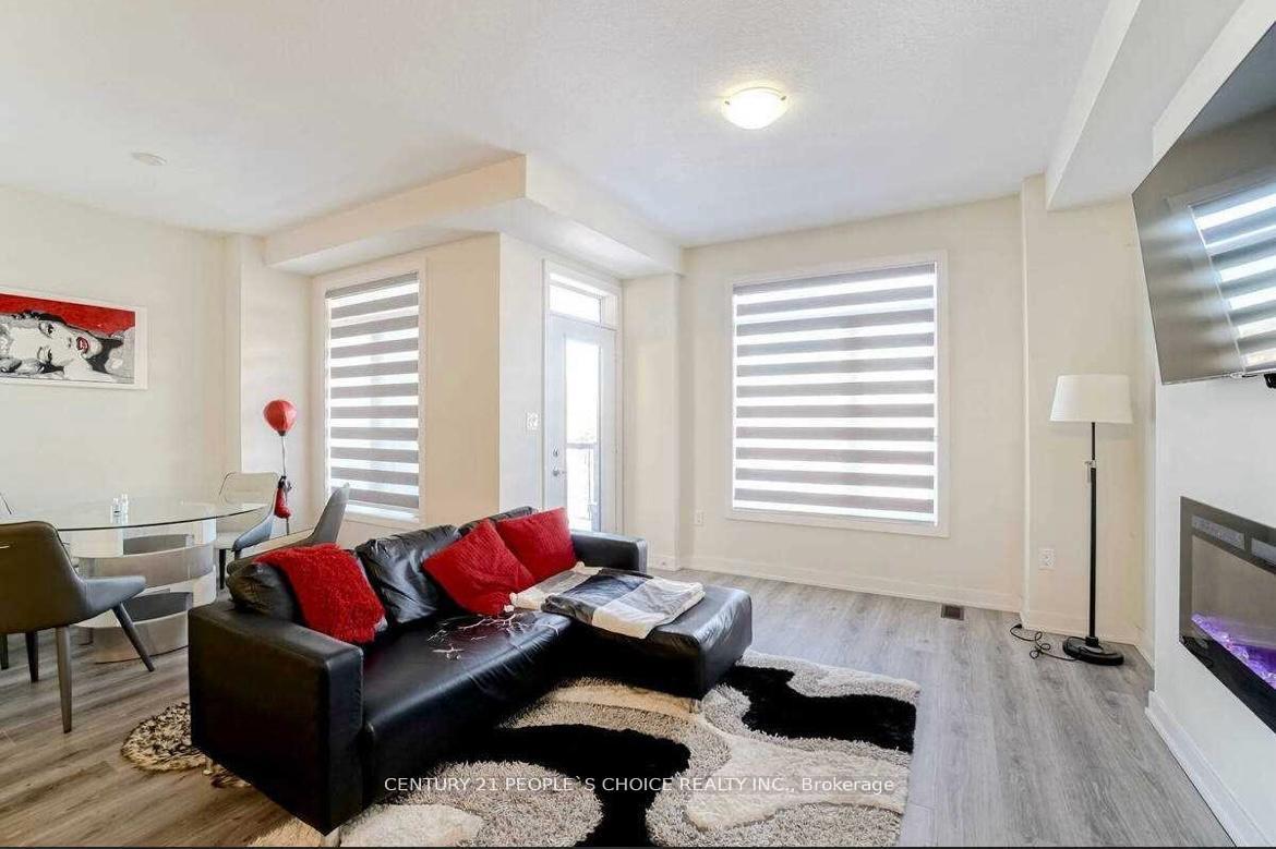 Photo 3 of 590 North Service Road, Hamilton, Stoney Creek — HOMEH