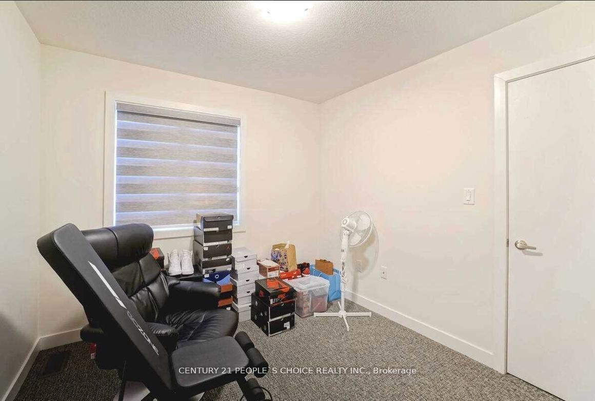 Photo 12 of 590 North Service Road, Hamilton, Stoney Creek — HOMEH