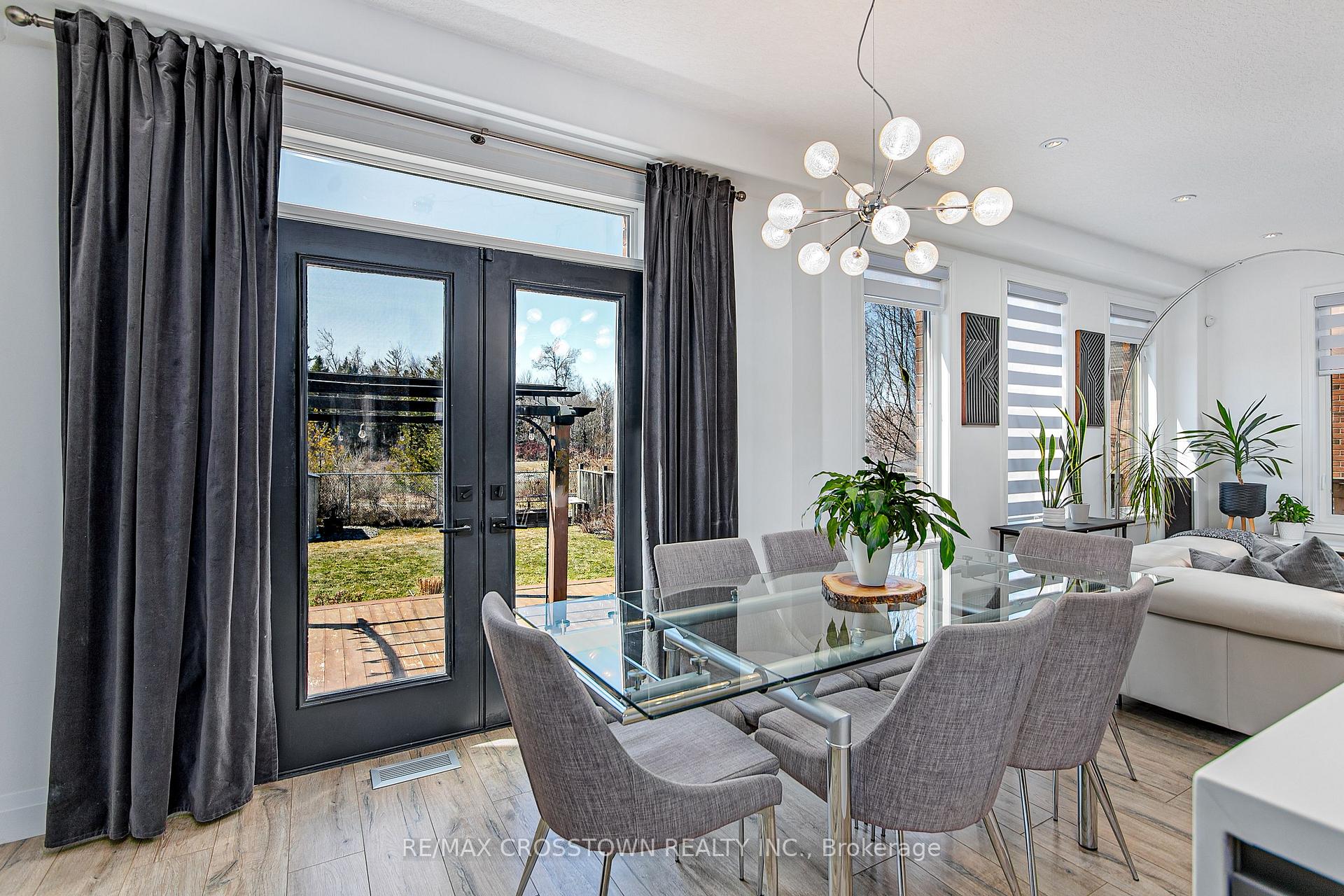 Photo 13 of 56 Graihawk Drive, Barrie, Ardagh — HOMEH