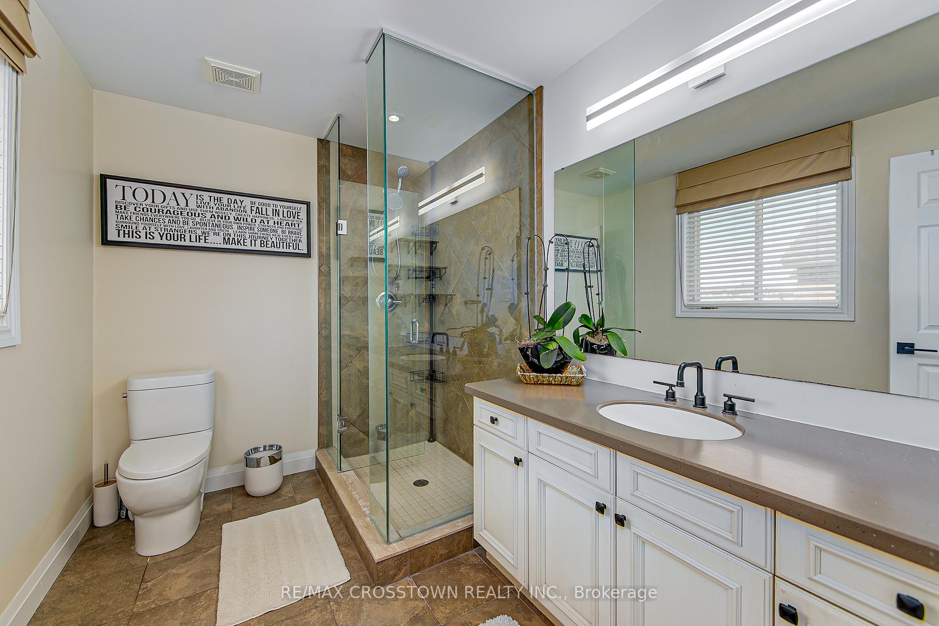 Photo 22 of 56 Graihawk Drive, Barrie, Ardagh — HOMEH