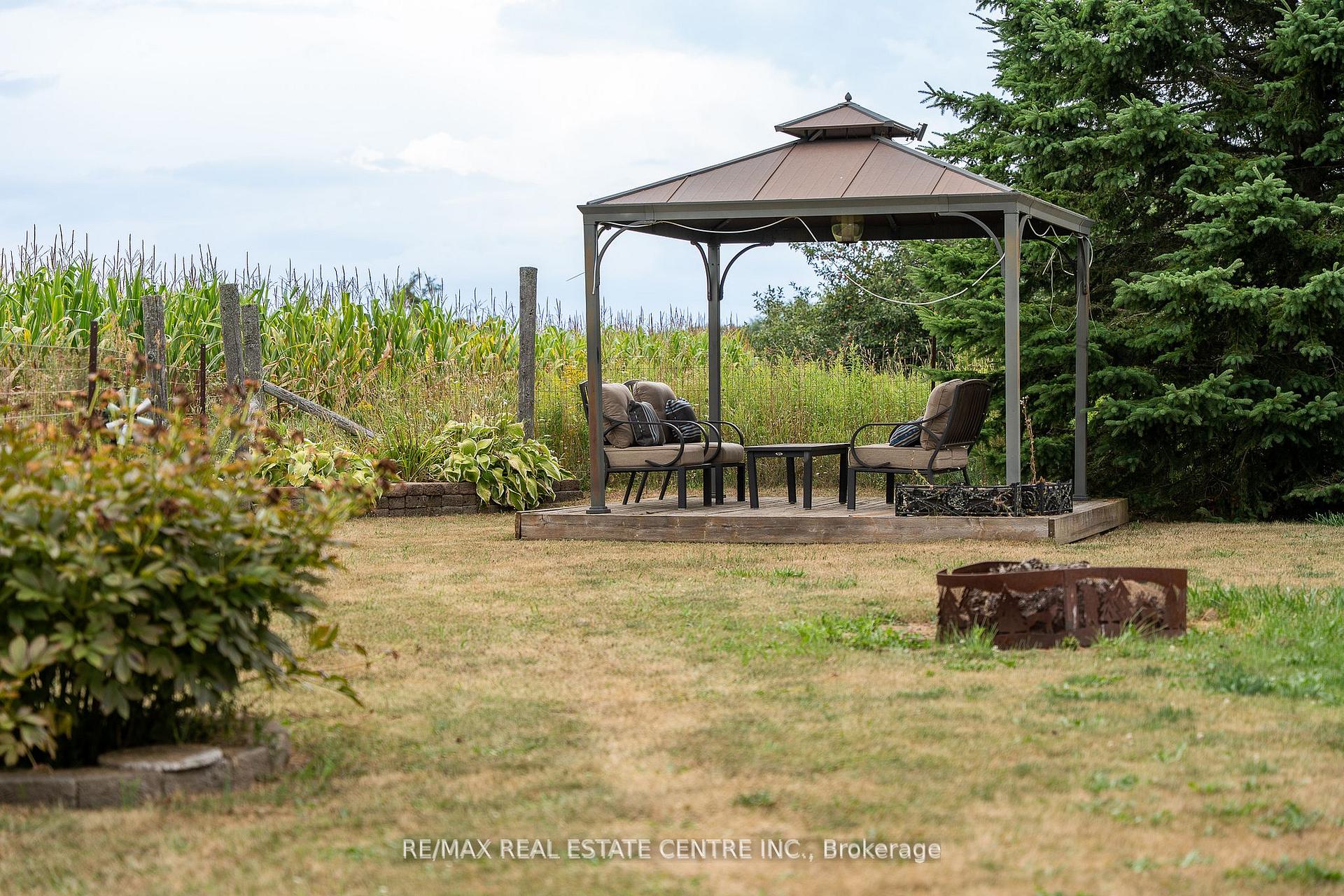 Photo 10 of 3762 Highpoint Side Road, Caledon, Rural Caledon — HOMEH