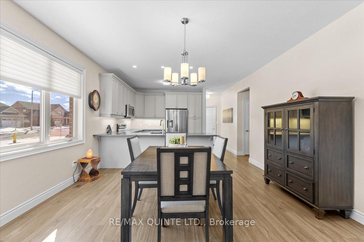 Photo 11 of 57 Mercedes Drive, Belleville, Belleville Ward — HOMEH