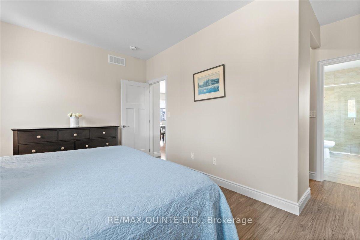 Photo 19 of 57 Mercedes Drive, Belleville, Belleville Ward — HOMEH