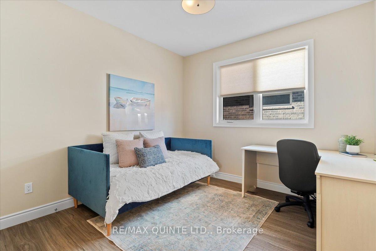 Photo 23 of 57 Mercedes Drive, Belleville, Belleville Ward — HOMEH
