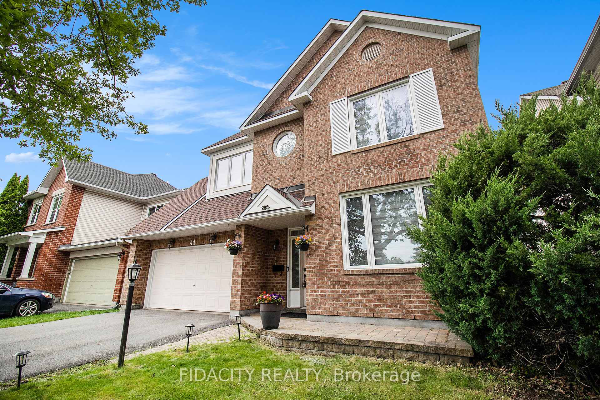 Photo 1 of 44 Stonepointe Avenue, Ottawa, Barrhaven East — HOMEH