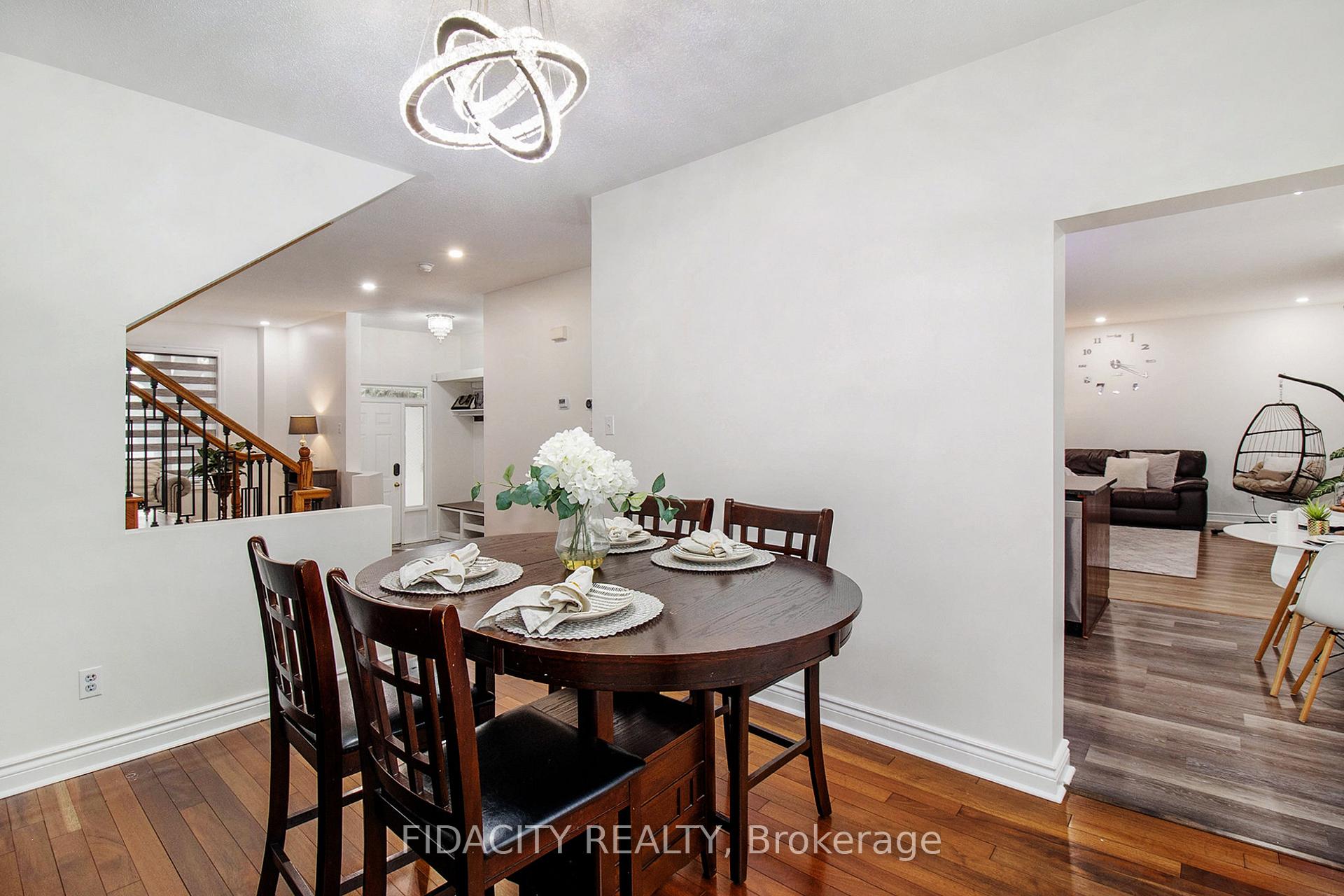 Photo 7 of 44 Stonepointe Avenue, Ottawa, Barrhaven East — HOMEH