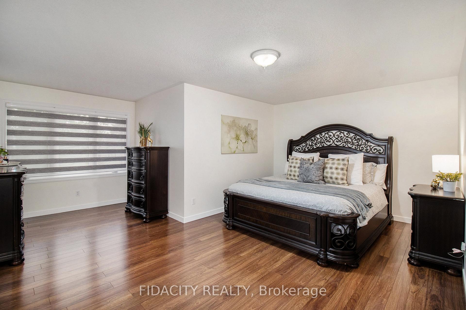 Photo 11 of 44 Stonepointe Avenue, Ottawa, Barrhaven East — HOMEH