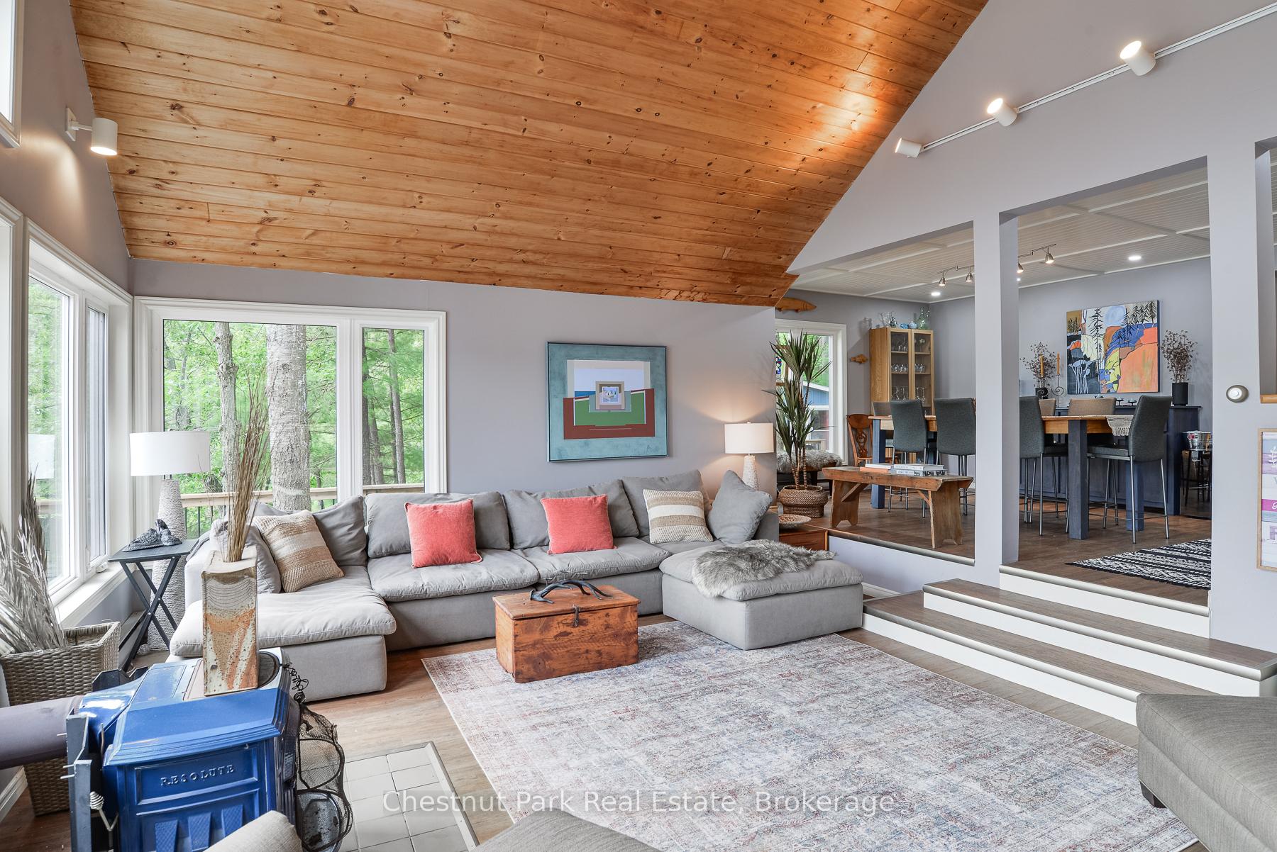 Photo 22 of 1049 Route 11 Road E, Gravenhurst, Morrison — HOMEH