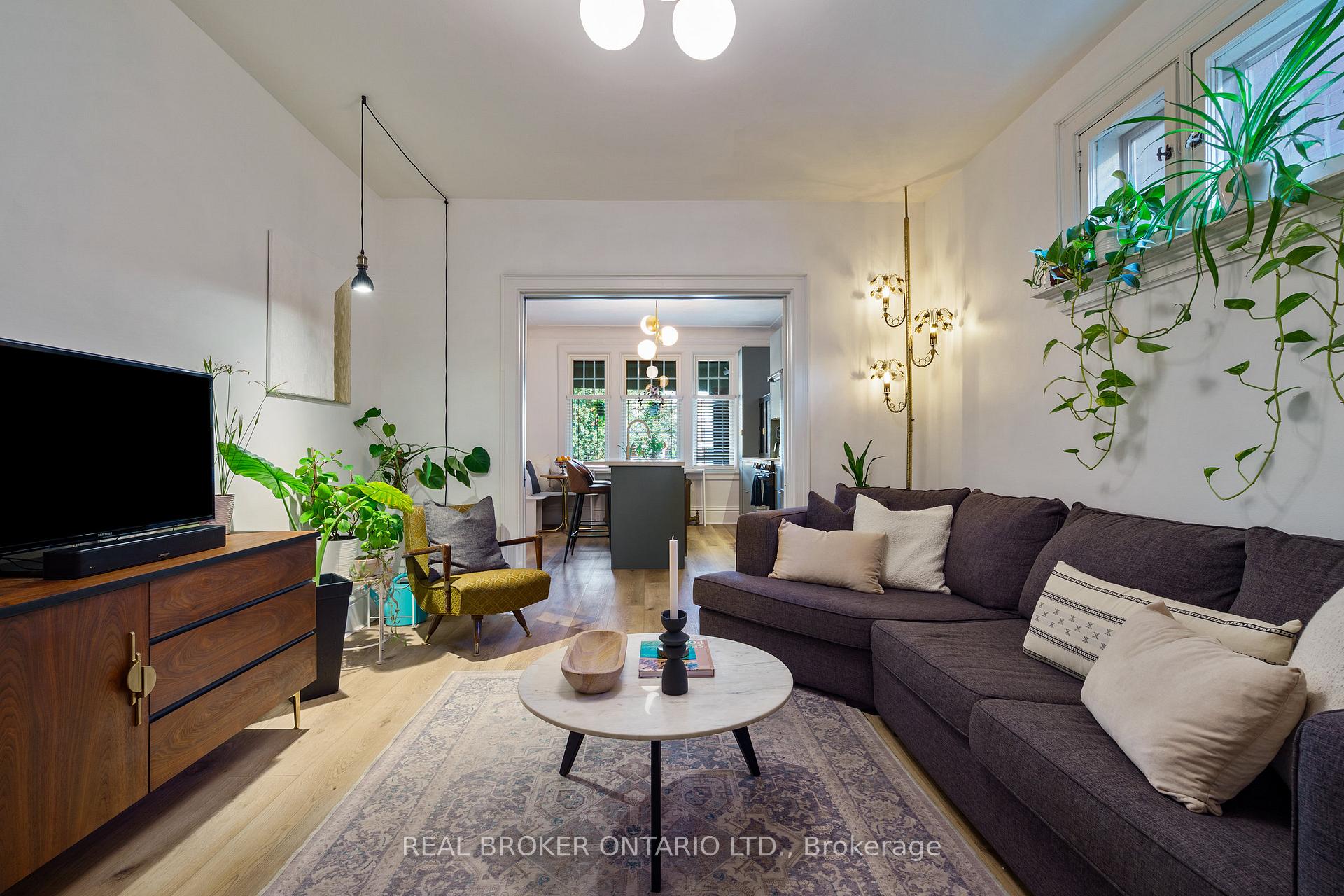 Photo 8 of 202 Prospect Street S, Hamilton, St. Clair — HOMEH