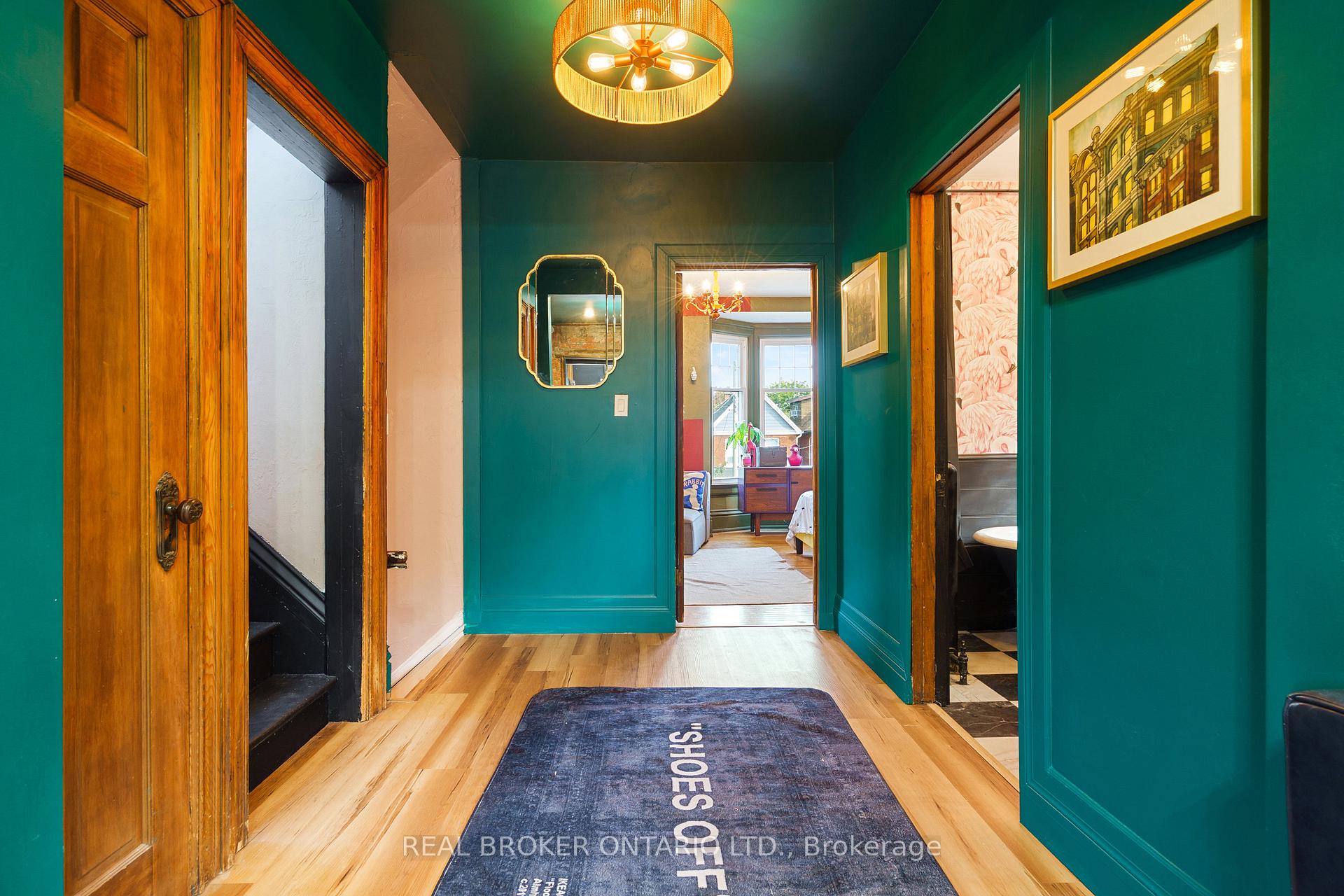 Photo 14 of 202 Prospect Street S, Hamilton, St. Clair — HOMEH