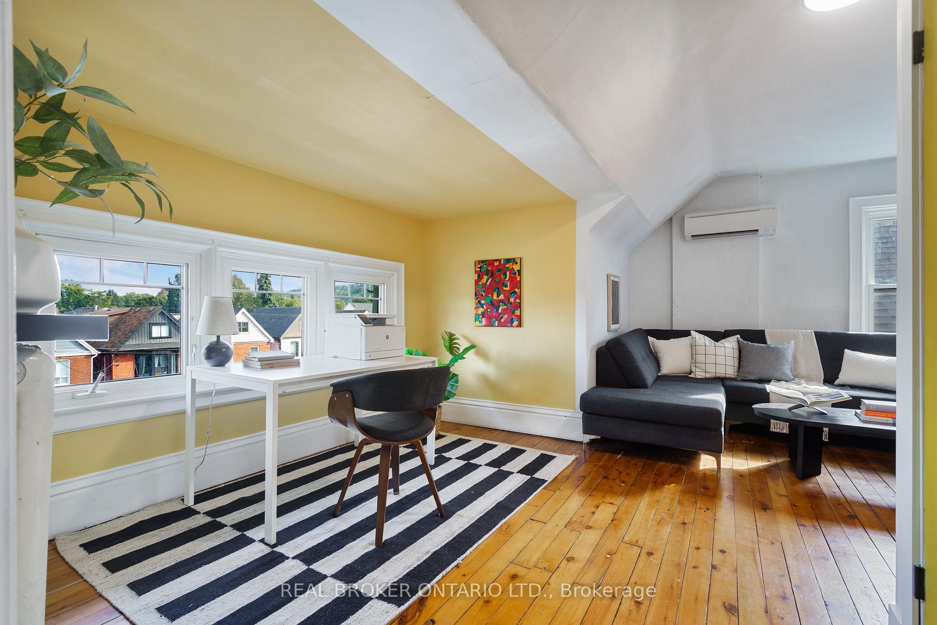 Photo 21 of 202 Prospect Street S, Hamilton, St. Clair — HOMEH