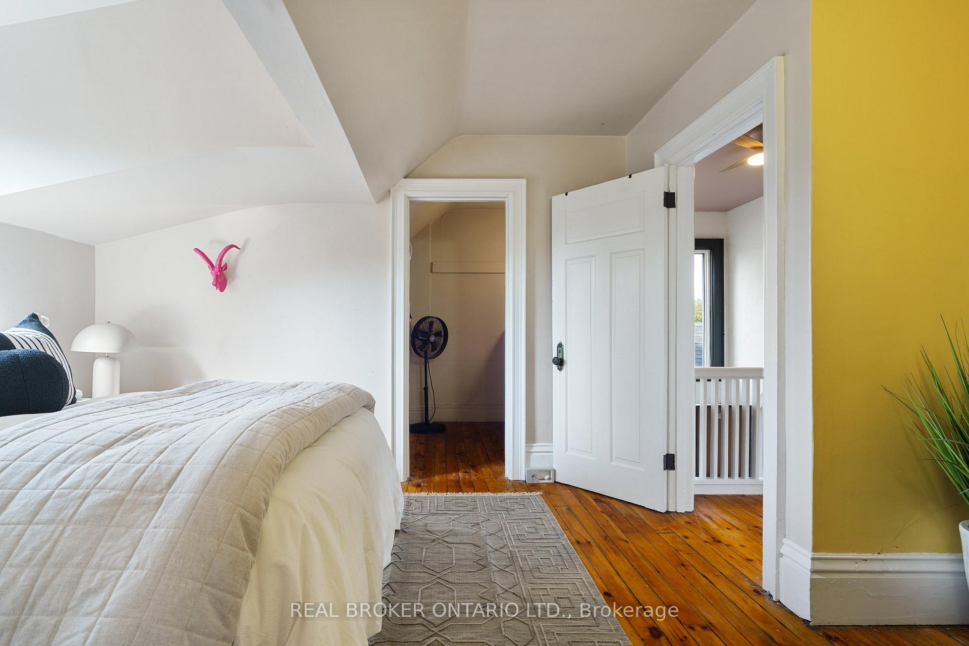 Photo 25 of 202 Prospect Street S, Hamilton, St. Clair — HOMEH