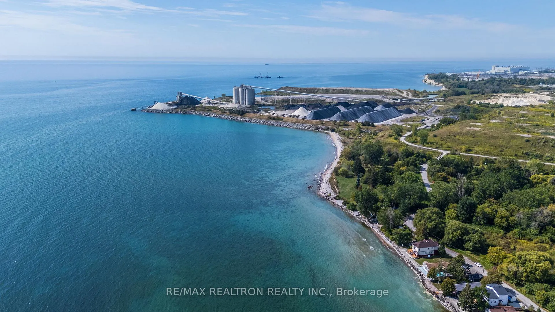 Photo 106 of 63 Cedar Crest Beach Road, Clarington, Bowmanville — HOMEH