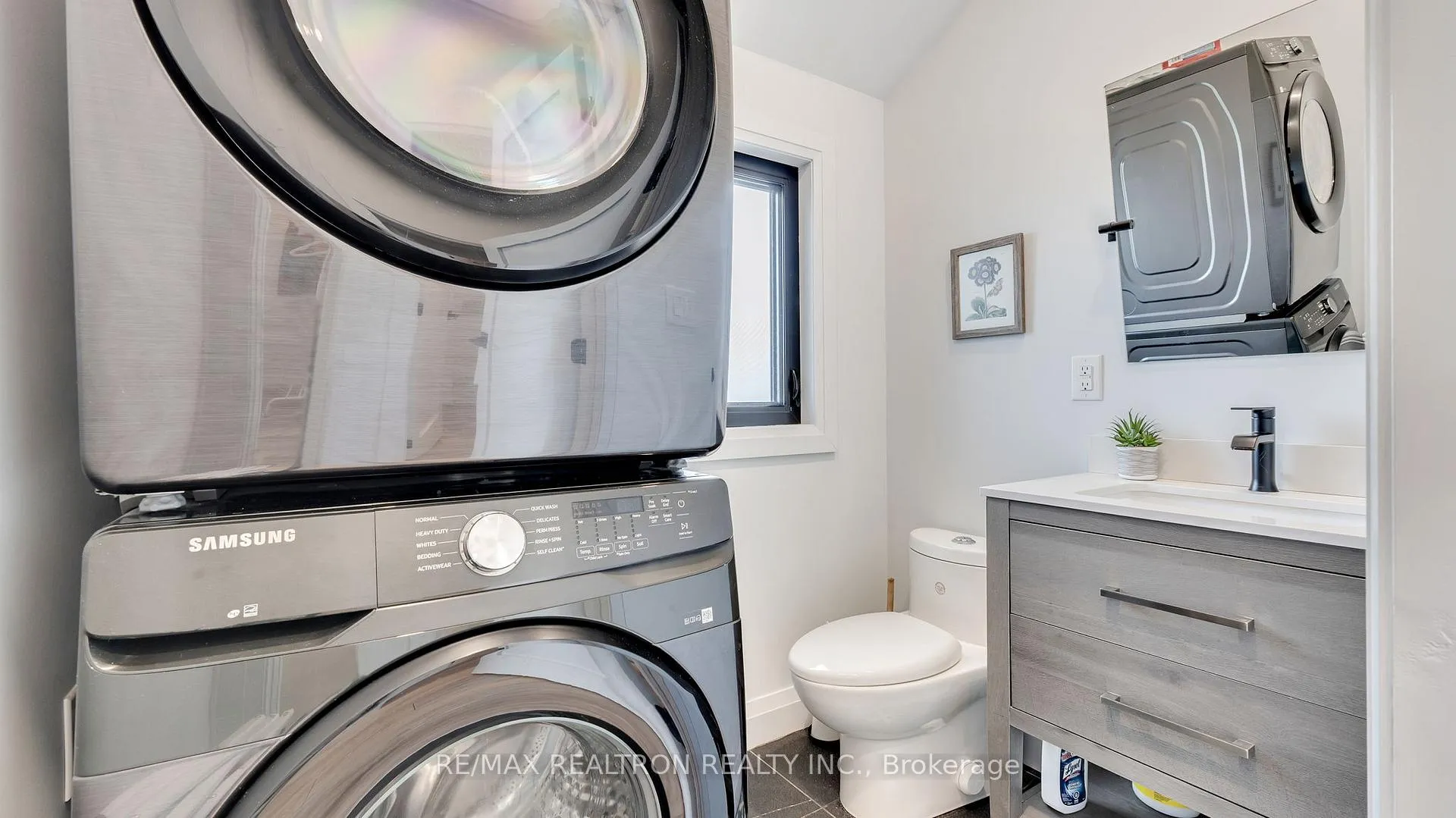 Photo 412 of 63 Cedar Crest Beach Road, Clarington, Bowmanville — HOMEH