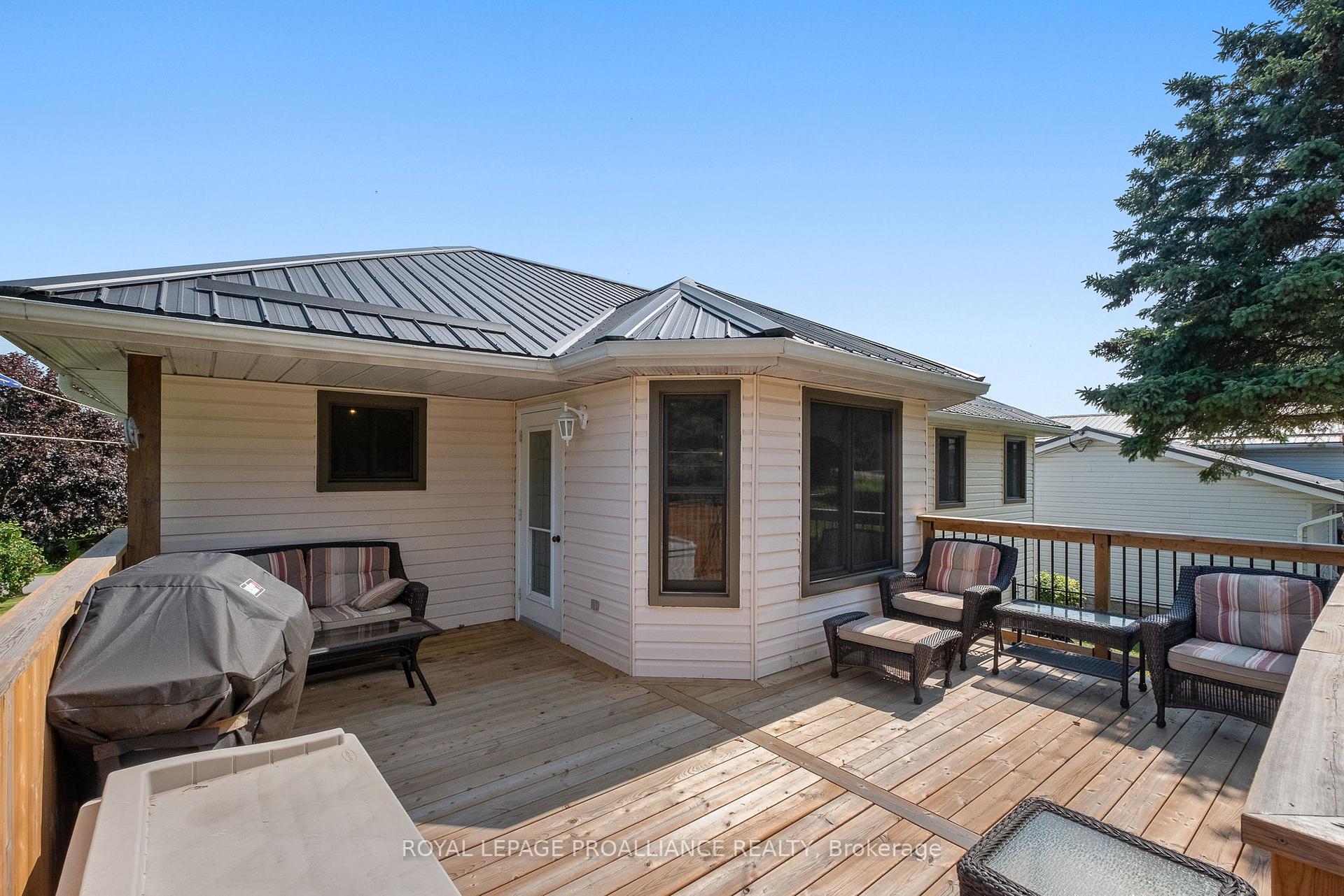 Photo 15 of 10 Lenore Avenue, Hamilton Township, Rural Hamilton — HOMEH