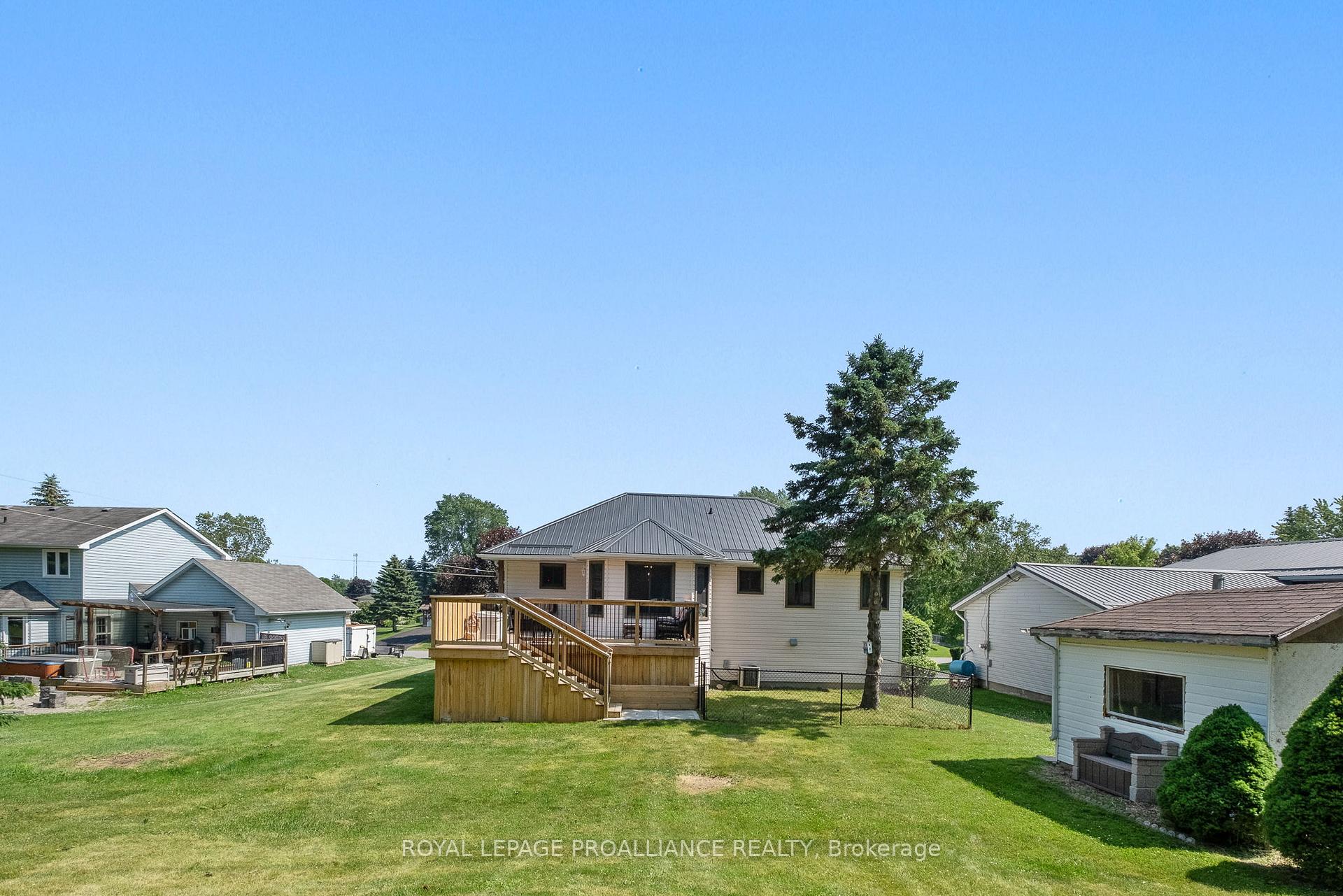 Photo 40 of 10 Lenore Avenue, Hamilton Township, Rural Hamilton — HOMEH