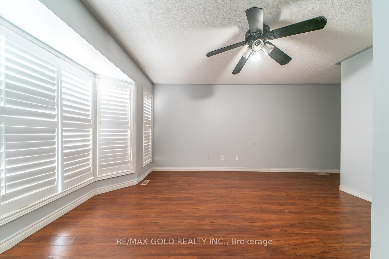 Photo 14 of 65 Cedarwood Crescent S, Brampton, Bram West — HOMEH