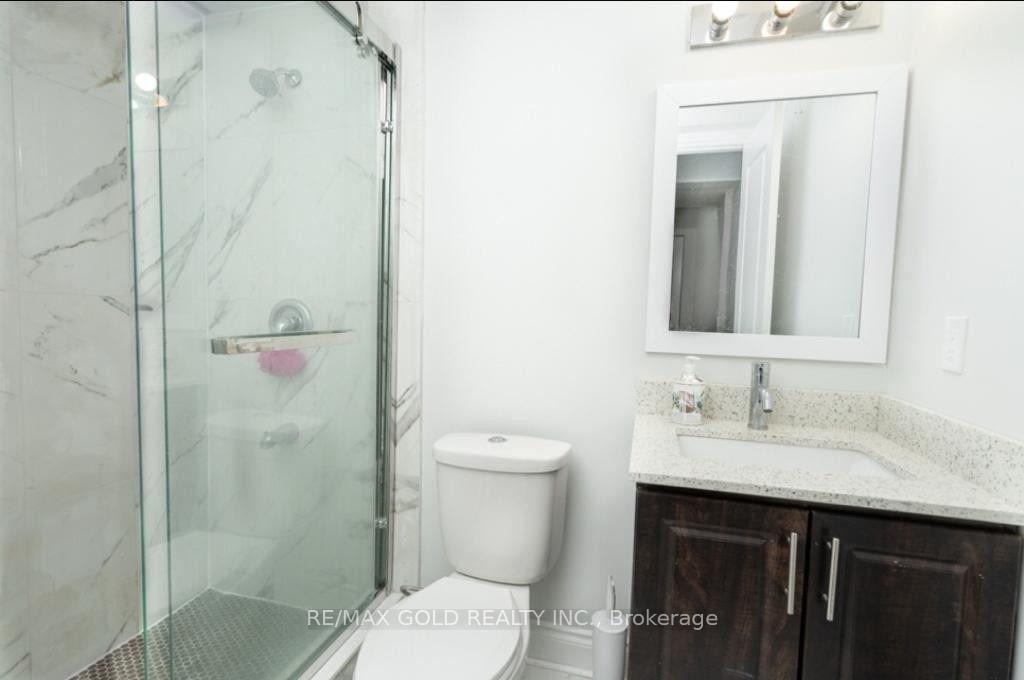 Photo 25 of 65 Cedarwood Crescent S, Brampton, Bram West — HOMEH