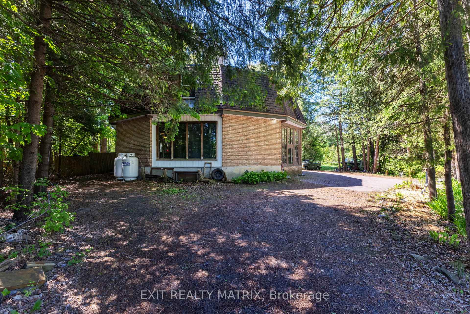 Photo 4 of 7962 Parkway Road, Ottawa, Osgoode Twp North of Reg Rd 6 — HOMEH