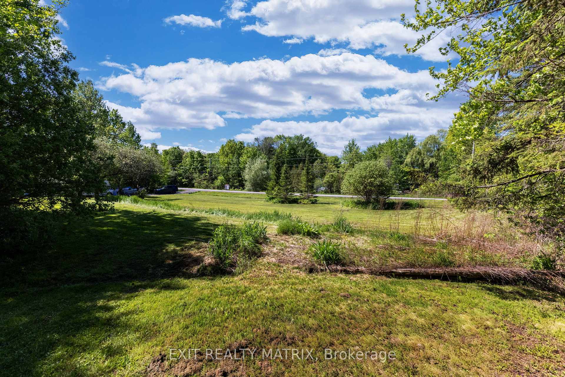 Photo 6 of 7962 Parkway Road, Ottawa, Osgoode Twp North of Reg Rd 6 — HOMEH