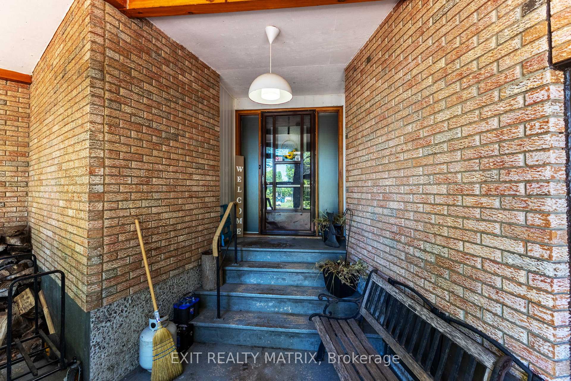 Photo 7 of 7962 Parkway Road, Ottawa, Osgoode Twp North of Reg Rd 6 — HOMEH