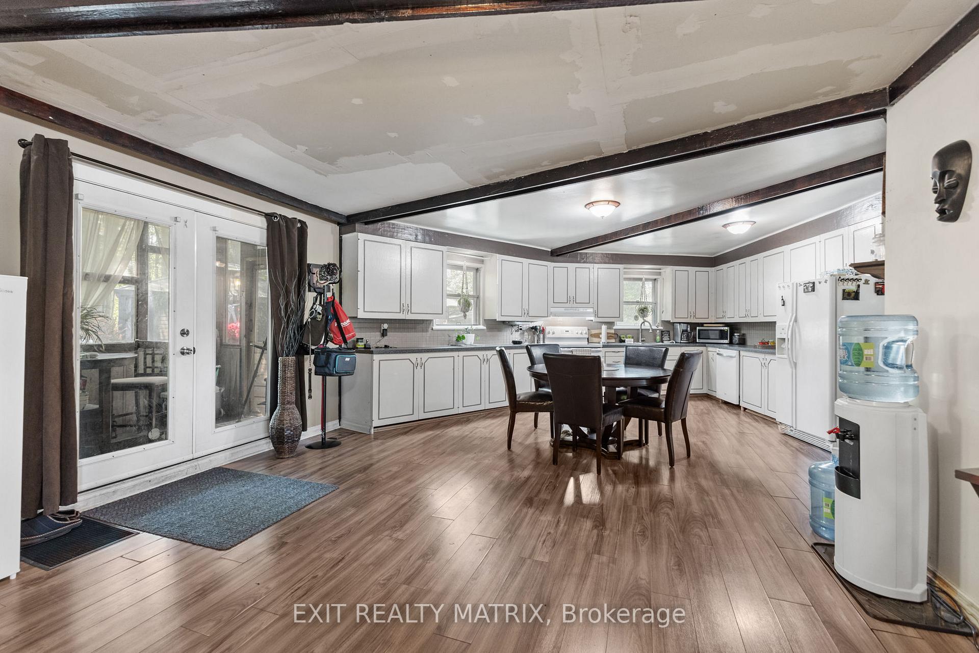 Photo 10 of 7962 Parkway Road, Ottawa, Osgoode Twp North of Reg Rd 6 — HOMEH