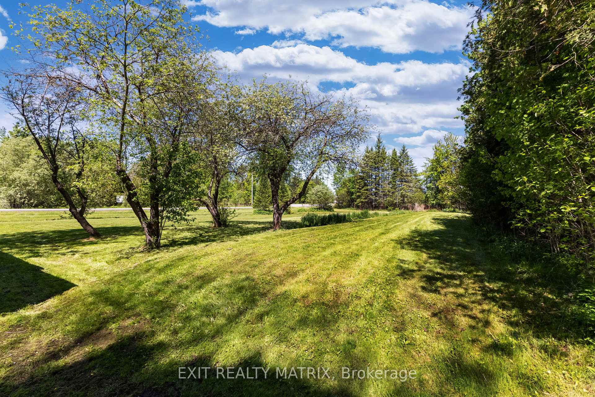 Photo 24 of 7962 Parkway Road, Ottawa, Osgoode Twp North of Reg Rd 6 — HOMEH