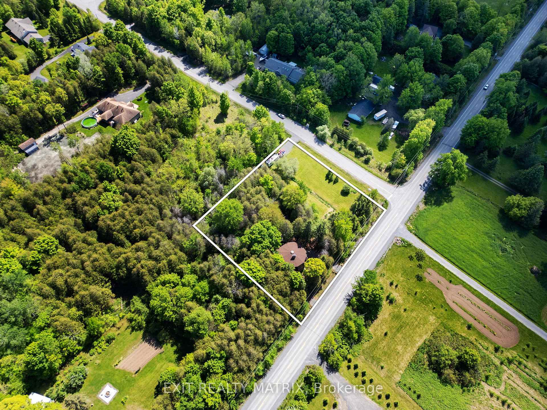 Photo 30 of 7962 Parkway Road, Ottawa, Osgoode Twp North of Reg Rd 6 — HOMEH