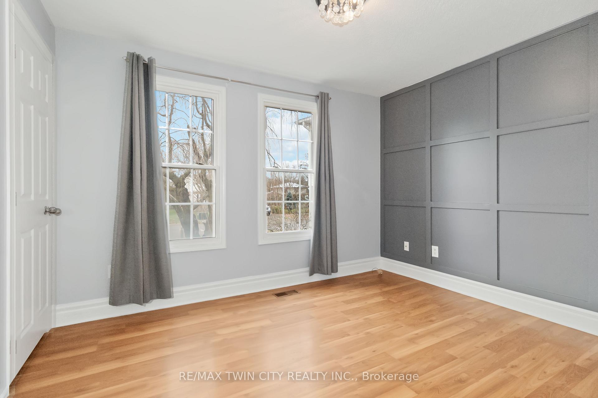 Photo 20 of 7 Normandy Place, Brant, Brantford Twp — HOMEH